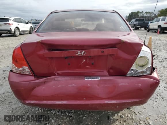 ✅ 2006 Hyundai Elantra GLS • VIN: KMHDN46D86U228779 • Lot: 45178085. Wystawiony na Copart z przebiegiem 205 019 mil. Bezpłatny archiwum sprzedaży aukcyjnych z USA i szczegółowy raport historii pojazdu na DreamBid. Zdjęcie 6.