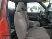 ✅ 1995 Chevrolet S-10 LS • VIN: 1GCCS19Z2S8114035 • Лот: 51963565. Опубликован ранее на Copart с пробегом 485 818 миль. Бесплатный доступ к архиву аукционных продаж из США и подробный отчёт об истории автомобиля на DreamBid. Изображение 10.