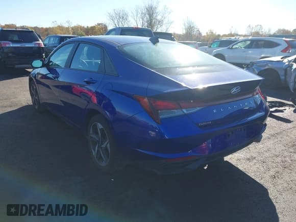 ✅ 2023 Hyundai Elantra SEL • VIN: KMHLS4AG5PU569757 • Lot: 43561949. Listed on IAAI with 29,301 mi. Free auction sales archive from the USA and detailed vehicle history report at DreamBid. Image 3.