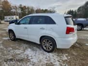 ✅ 2013 Kia Sorento SX • VIN: 5XYKW4A27DG354323 • Lot: 96260435. Listed on Copart with 188,887 mi. Free auction sales archive from the USA and detailed vehicle history report at DreamBid. Image 2.