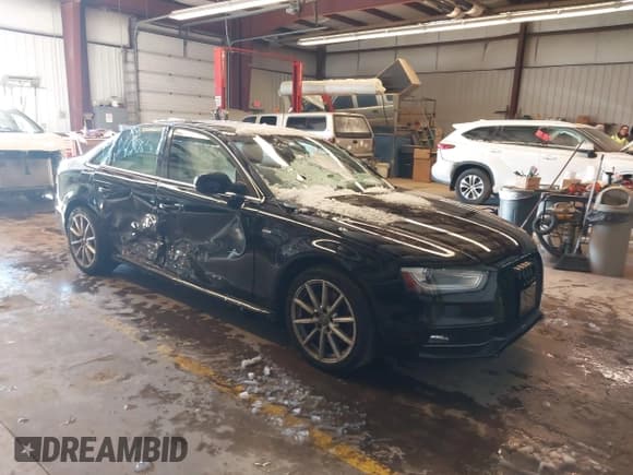 ✅ 2014 Audi A4 Premium Plus • VIN: WAUFFAFL6EA078362 • Лот: 43840600. Опубликован ранее на IAAI с пробегом 115 364 миль. Бесплатный доступ к архиву аукционных продаж из США и подробный отчёт об истории автомобиля на DreamBid. Изображение 1.
