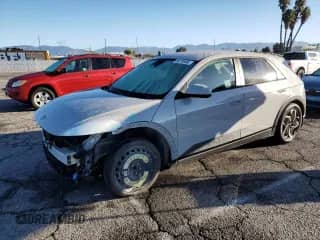 ✅ 2022 Hyundai Ioniq 5 SE Standard Range • VIN: KM8KM4AB8NU095598 • Lot: 86716995. Wystawiony na Copart z przebiegiem 50 117 mil. Bezpłatny archiwum sprzedaży aukcyjnych z USA i szczegółowy raport historii pojazdu na DreamBid. Zdjęcie 1.