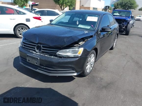 ✅ 2016 Volkswagen Jetta SE • VIN: 3VWD67AJ6GM387979 • Lot: 43305273. Wystawiony na IAAI z przebiegiem 113 454 mil. Bezpłatny archiwum sprzedaży aukcyjnych z USA i szczegółowy raport historii pojazdu na DreamBid. Zdjęcie 2.