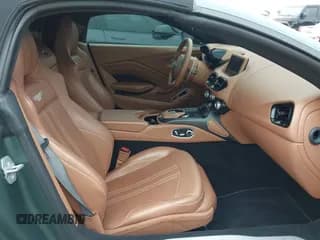 ✅ 2021 Aston Martin Vantage • VIN: SCFSMGBW7MGP05268 • Lot: 43320161. Wystawiony na IAAI z przebiegiem 18 865 mil. Bezpłatny archiwum sprzedaży aukcyjnych z USA i szczegółowy raport historii pojazdu na DreamBid. Zdjęcie 5.