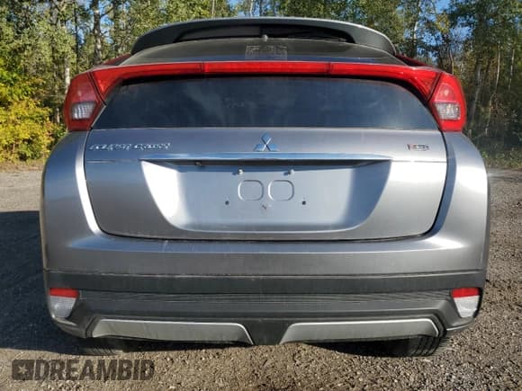 ✅ 2020 Mitsubishi Eclipse Cross ES • VIN: JA4AT3AA1LZ609600 • Lot: 84215515. Wystawiony na Copart z przebiegiem 97 762 mil. Bezpłatny archiwum sprzedaży aukcyjnych z USA i szczegółowy raport historii pojazdu na DreamBid. Zdjęcie 6.