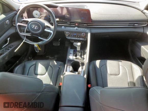 ✅ 2023 Hyundai Elantra Limited • VIN: KMHLN4AJ3PU061323 • Лот: 85332555. Опубликован ранее на Copart с пробегом 30 986 миль. Бесплатный доступ к архиву аукционных продаж из США и подробный отчёт об истории автомобиля на DreamBid. Изображение 8.