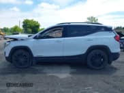 ✅ 2020 GMC Terrain SLT • VIN: 3GKALVEV2LL259355 • Lot: 42371288. Wystawiony na IAAI z przebiegiem 127 817 mil. Bezpłatny archiwum sprzedaży aukcyjnych z USA i szczegółowy raport historii pojazdu na DreamBid. Zdjęcie 14.