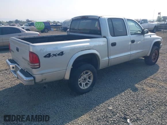 ✅ 2004 Dodge Dakota SLT • VIN: 1D7HG48N14S510024 • Lot: 43156178. Listed on IAAI with 148,700 mi. Free auction sales archive from the USA and detailed vehicle history report at DreamBid. Image 4.