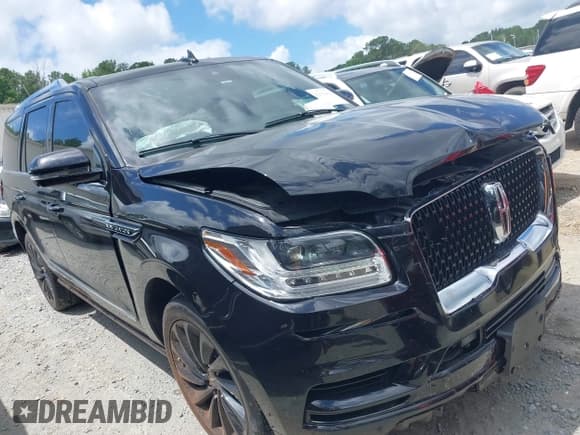 ✅ 2021 Lincoln Navigator Reserve • VIN: 5LMJJ2LT1MEL13840 • Лот: 42512422. Опубликован ранее на IAAI с пробегом 66 061 миль. Бесплатный доступ к архиву аукционных продаж из США и подробный отчёт об истории автомобиля на DreamBid. Изображение 1.