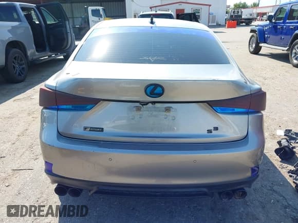 ✅ 2019 Lexus IS 300 • VIN: JTHBA1D26K5097958 • Lot: 43169335. Listed on IAAI with 104,597 mi. Free auction sales archive from the USA and detailed vehicle history report at DreamBid. Image 16.