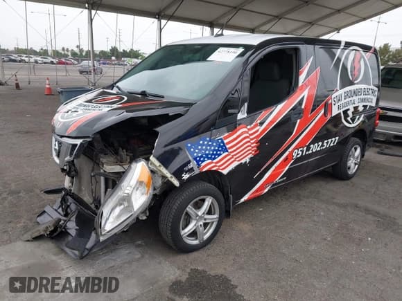 ✅ 2017 Nissan NV200 S • VIN: 3N6CM0KN6HK721158 • Lot: 42778190. Listed on IAAI with 151,861 mi. Free auction sales archive from the USA and detailed vehicle history report at DreamBid. Image 18.