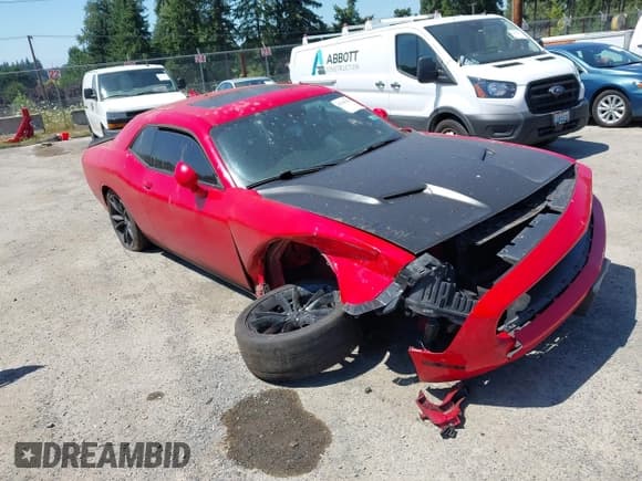 ✅ 2018 Dodge Challenger SXT • VIN: 2C3CDZAG4JH263143 • Lot: 42765510. Wystawiony na IAAI z przebiegiem 55 846 mil. Bezpłatny archiwum sprzedaży aukcyjnych z USA i szczegółowy raport historii pojazdu na DreamBid. Zdjęcie 1.