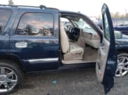 ✅ 2005 GMC Yukon SLE • VIN: 1GKEK13T15J142200 • Lot: 43732928. Wystawiony na IAAI z przebiegiem 232 264 mil. Bezpłatny archiwum sprzedaży aukcyjnych z USA i szczegółowy raport historii pojazdu na DreamBid. Zdjęcie 5.