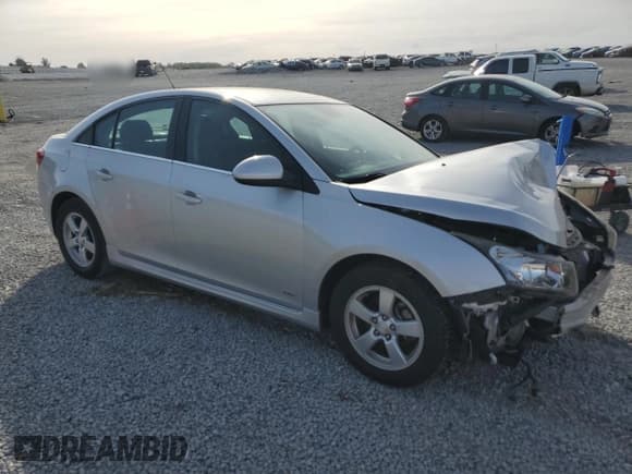 ✅ 2016 Chevrolet Cruze LT • VIN: 1G1PE5SB4G7217881 • Lot: 90037155. Listed on Copart with 50,935 mi. Free auction sales archive from the USA and detailed vehicle history report at DreamBid. Image 4.
