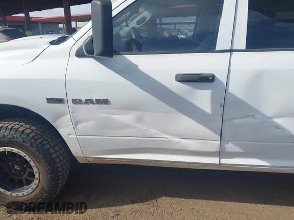 ✅ 2010 Dodge 1500 SLT • VIN: 1D7RV1GT6AS217708 • Lot: 43661805. Wystawiony na IAAI z przebiegiem 181 929 mil. Bezpłatny archiwum sprzedaży aukcyjnych z USA i szczegółowy raport historii pojazdu na DreamBid. Zdjęcie 18.