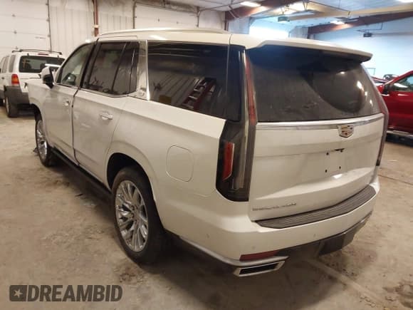 ✅ 2023 Cadillac Escalade 4WD Premium Luxury Platinum • VIN: 1GYS4DKL0PR438657 • Лот: 43675061. Опубликован ранее на IAAI с пробегом Не указан. Бесплатный доступ к архиву аукционных продаж из США и подробный отчёт об истории автомобиля на DreamBid. Изображение 3.
