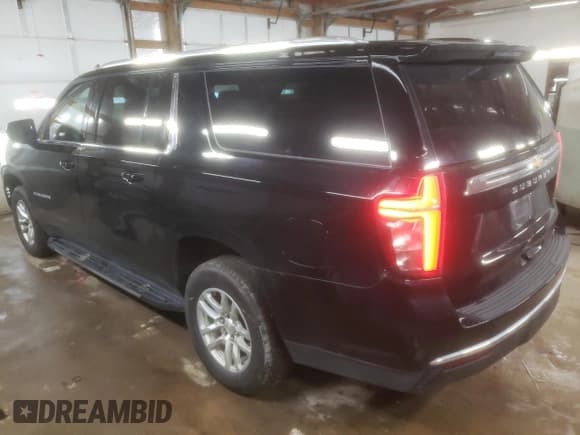 ✅ 2023 Chevrolet Suburban LT • VIN: 1GNSCCKD8PR379635 • Lot: 82086374. Wystawiony na Copart z przebiegiem 44 919 mil. Bezpłatny archiwum sprzedaży aukcyjnych z USA i szczegółowy raport historii pojazdu na DreamBid. Zdjęcie 2.