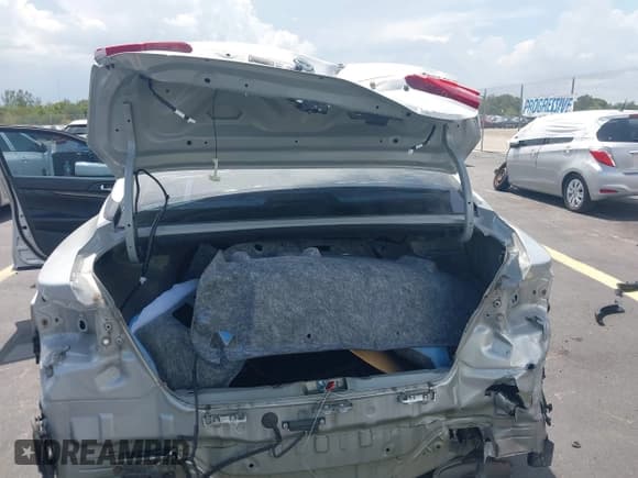 ✅ 2017 Nissan Maxima S • VIN: 1N4AA6AP2HC414901 • Lot: 42922523. Listed on IAAI with 99,810 mi. Free auction sales archive from the USA and detailed vehicle history report at DreamBid. Image 6.