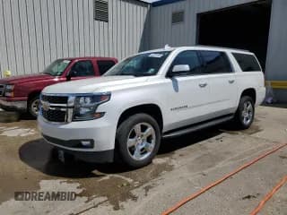 ✅ 2020 Chevrolet Suburban LT • VIN: 1GNSCHKC4LR167975 • Лот: 62097105. Опубликован ранее на Copart с пробегом 98 771 миль. Бесплатный доступ к архиву аукционных продаж из США и подробный отчёт об истории автомобиля на DreamBid. Изображение 1.