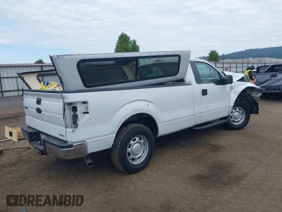 ✅ 2014 Ford F-150 XL • VIN: 1FTNF1CF5EKE27101 • Lot: 42328603. Listed on IAAI with 59,838 mi. Free auction sales archive from the USA and detailed vehicle history report at DreamBid. Image 4.