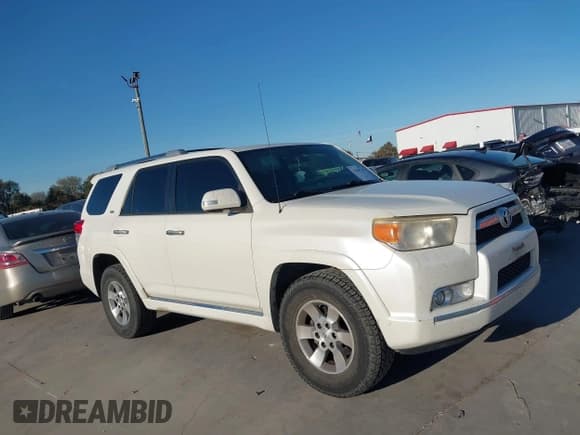 ✅ 2012 Toyota 4Runner SR5 • VIN: JTEZU5JR5C5041149 • Lot: 43660776. Listed on IAAI with 206,579 mi. Free auction sales archive from the USA and detailed vehicle history report at DreamBid. Image 13.