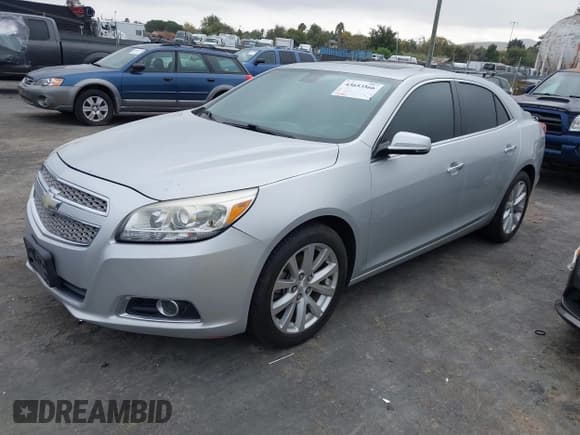 ✅ 2013 Chevrolet Malibu LTZ • VIN: 1G11H5SA0DF245750 • Lot: 43653566. Wystawiony na IAAI z przebiegiem 144 969 mil. Bezpłatny archiwum sprzedaży aukcyjnych z USA i szczegółowy raport historii pojazdu na DreamBid. Zdjęcie 2.