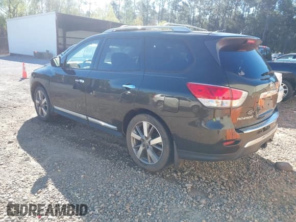 ✅ 2015 Nissan Pathfinder SV • VIN: 5N1AR2MN1FC659316 • Lot: 41771288. Listed on IAAI with 182,040 mi. Free auction sales archive from the USA and detailed vehicle history report at DreamBid. Image 3.