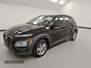 ✅ 2020 Hyundai Kona SE • VIN: KM8K1CAA0LU554324 • Лот: 84218355. Опубликован ранее на Copart с пробегом 76 904 миль. Бесплатный доступ к архиву аукционных продаж из США и подробный отчёт об истории автомобиля на DreamBid. Изображение 1.