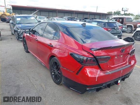 ✅ 2022 Toyota Camry XSE • VIN: 4T1K61AK3NU021224 • Lot: 43392964. Listed on IAAI with 57,745 mi. Free auction sales archive from the USA and detailed vehicle history report at DreamBid. Image 3.