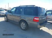 ✅ 2010 Ford Expedition SSV • VIN: 1FMJU1F54AEB56639 • Lot: 43815192. Wystawiony na IAAI z przebiegiem 192 478 mil. Bezpłatny archiwum sprzedaży aukcyjnych z USA i szczegółowy raport historii pojazdu na DreamBid. Zdjęcie 3.