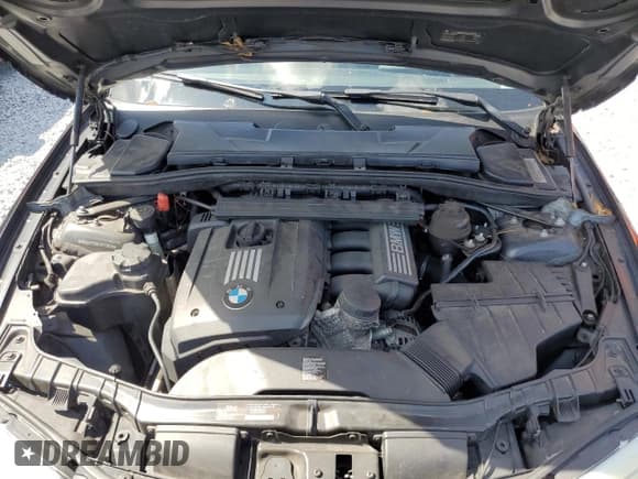 ✅ 2012 BMW 1 Series 128i • VIN: WBAUP7C56CVP23806 • Lot: 62339235. Listed on Copart with 105,776 mi. Free auction sales archive from the USA and detailed vehicle history report at DreamBid. Image 11.