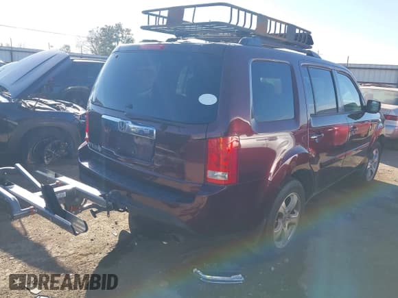 ✅ 2012 Honda Pilot EX-L • VIN: 5FNYF3H56CB015661 • Lot: 43631142. Listed on IAAI with 234,217 mi. Free auction sales archive from the USA and detailed vehicle history report at DreamBid. Image 4.
