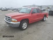 ✅ 2002 Dodge Dakota SLT • VIN: 1B7GL42XX2S504067 • Lot: 44207975. Wystawiony na Copart z przebiegiem 223 293 mil. Bezpłatny archiwum sprzedaży aukcyjnych z USA i szczegółowy raport historii pojazdu na DreamBid. Zdjęcie 1.