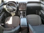 ✅ 2022 Hyundai Tucson SE • VIN: 5NMJA3AE9NH021997 • Lot: 68523344. Wystawiony na Copart z przebiegiem 16 614 mil. Bezpłatny archiwum sprzedaży aukcyjnych z USA i szczegółowy raport historii pojazdu na DreamBid. Zdjęcie 8.