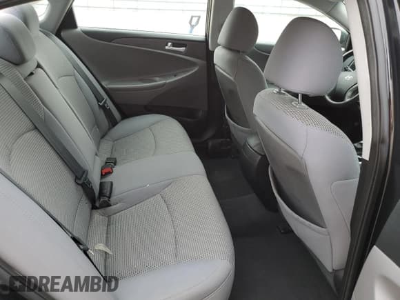 ✅ 2011 Hyundai Sonata GLS • VIN: 5NPEB4AC6BH037432 • Lot: 70902914. Listed on Copart with 109,079 mi. Free auction sales archive from the USA and detailed vehicle history report at DreamBid. Image 10.