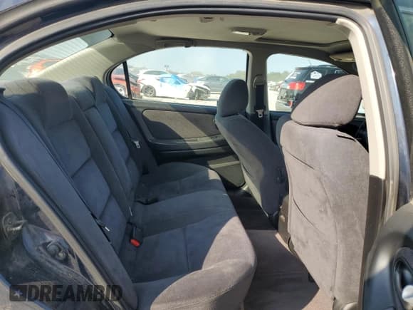 ✅ 2002 Nissan Maxima SE • VIN: JN1DA31A42T306789 • Lot: 69149705. Wystawiony na Copart z przebiegiem 191 714 mil. Bezpłatny archiwum sprzedaży aukcyjnych z USA i szczegółowy raport historii pojazdu na DreamBid. Zdjęcie 10.