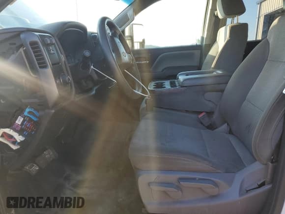 ✅ 2018 Chevrolet Silverado 2500HD Work Truck • VIN: 1GC2CUEG7JZ233724 • Lot: 64941845. Listed on Copart with 170,976 mi. Free auction sales archive from the USA and detailed vehicle history report at DreamBid. Image 7.