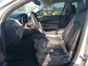 ✅ 2012 Cadillac SRX • VIN: 3GYFNGE3XCS530359 • Лот: 71476715. Опубликован ранее на Copart с пробегом 110 214 миль. Бесплатный доступ к архиву аукционных продаж из США и подробный отчёт об истории автомобиля на DreamBid. Изображение 7.