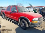 ✅ 2003 Chevrolet S-10 LS • VIN: 1GCDT13X23K177262 • Лот: 41404846. Опубликован ранее на IAAI с пробегом 95 545 миль. Бесплатный доступ к архиву аукционных продаж из США и подробный отчёт об истории автомобиля на DreamBid. Изображение 1.