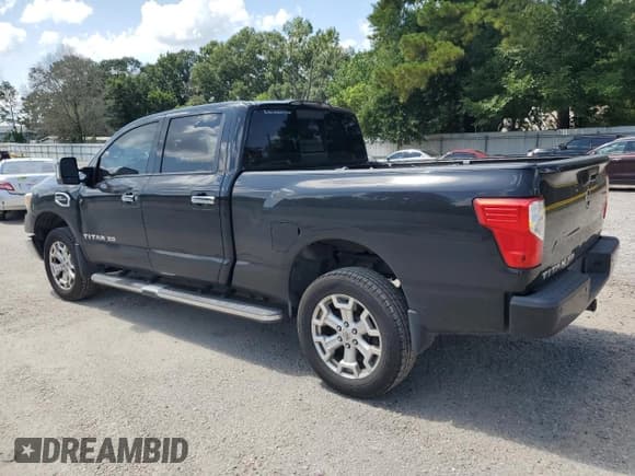 ✅ 2017 Nissan Titan SV • VIN: 1N6AA1F25HN549415 • Лот: 64027474. Опубликован ранее на Copart с пробегом 186 736 миль. Бесплатный доступ к архиву аукционных продаж из США и подробный отчёт об истории автомобиля на DreamBid. Изображение 2.