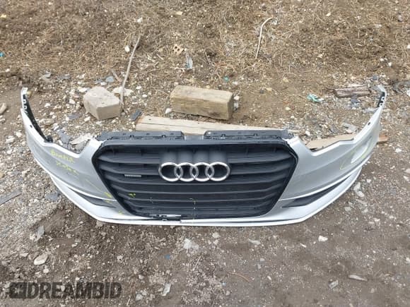 ✅ 2015 Audi A6 Prestige • VIN: WAUHGAFC5FN026947 • Lot: 41718442. Listed on IAAI with 110,410 mi. Free auction sales archive from the USA and detailed vehicle history report at DreamBid. Image 11.