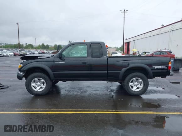✅ 2004 Toyota Tacoma • VIN: 5TEWN72N84Z457125 • Lot: 42297817. Wystawiony na IAAI z przebiegiem 218 336 mil. Bezpłatny archiwum sprzedaży aukcyjnych z USA i szczegółowy raport historii pojazdu na DreamBid. Zdjęcie 14.
