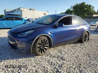 ✅ 2023 Tesla Model Y Performance • VIN: 7SAYGDEF1PF684073 • Lot: 90925905. Wystawiony na Copart z przebiegiem 38 024 mil. Bezpłatny archiwum sprzedaży aukcyjnych z USA i szczegółowy raport historii pojazdu na DreamBid. Zdjęcie 1.