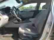 2016 Hyundai Sonata SE z VIN 5NPE24AF6GH296777, wystawiony jako Copart lot #80177535 z przebiegiem 152 558 mil mil oraz Szkoda całkowita • Salvage title. Historia ofert i sprzedaży dostępna na DreamBid. Obrazek 7.