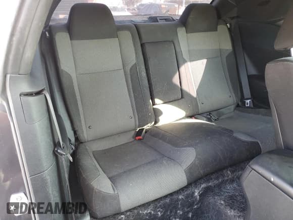 ✅ 2015 Dodge Challenger SXT • VIN: 2C3CDZAG4FH788789 • Lot: 91900415. Wystawiony na Copart z przebiegiem 63 029 mil. Bezpłatny archiwum sprzedaży aukcyjnych z USA i szczegółowy raport historii pojazdu na DreamBid. Zdjęcie 10.