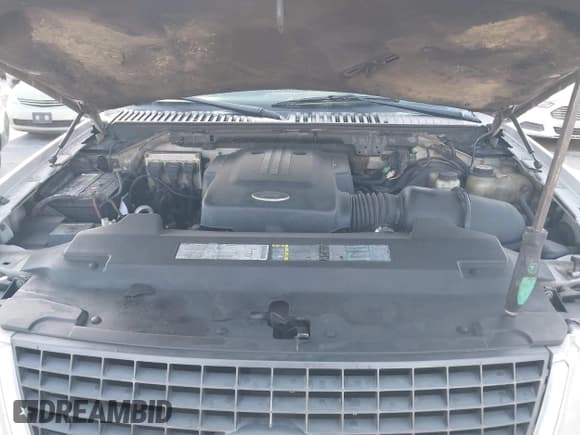 ✅ 2003 Ford Expedition XLT Value • VIN: 1FMPU16W93LA35218 • Лот: 42137630. Опубликован ранее на IAAI с пробегом 299 552 миль. Бесплатный доступ к архиву аукционных продаж из США и подробный отчёт об истории автомобиля на DreamBid. Изображение 10.