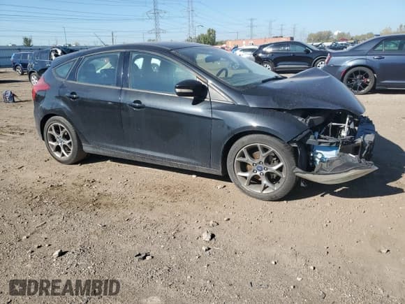 ✅ 2014 Ford Focus SE • VIN: 1FADP3K26EL108521 • Lot: 85712415. Wystawiony na Copart z przebiegiem 161 059 mil. Bezpłatny archiwum sprzedaży aukcyjnych z USA i szczegółowy raport historii pojazdu na DreamBid. Zdjęcie 4.
