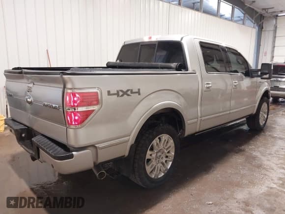 ✅ 2012 Ford F-150 Lariat • VIN: 1FTFW1E62CFA58446 • Lot: 40479842. Listed on IAAI with 100,264 mi. Free auction sales archive from the USA and detailed vehicle history report at DreamBid. Image 4.