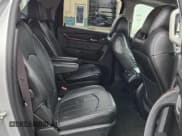 ✅ 2013 GMC Acadia Denali • VIN: 1GKKVTKD4DJ259347 • Lot: 85383865. Wystawiony na Copart z przebiegiem 179 821 mil. Bezpłatny archiwum sprzedaży aukcyjnych z USA i szczegółowy raport historii pojazdu na DreamBid. Zdjęcie 10.