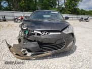 ✅ 2013 Hyundai Veloster w/Black Int • VIN: KMHTC6AD8DU179536 • Lot: 54532414. Wystawiony na Copart z przebiegiem 92 496 mil. Bezpłatny archiwum sprzedaży aukcyjnych z USA i szczegółowy raport historii pojazdu na DreamBid. Zdjęcie 5.